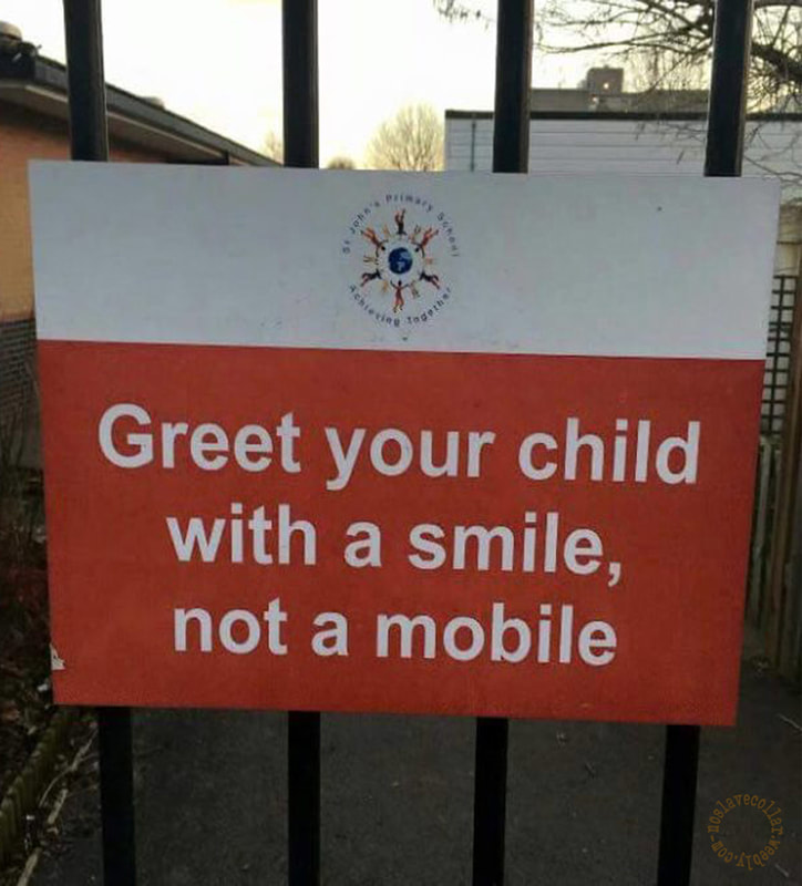 Accueillez votre enfant avec un sourire, pas avec un portable.
