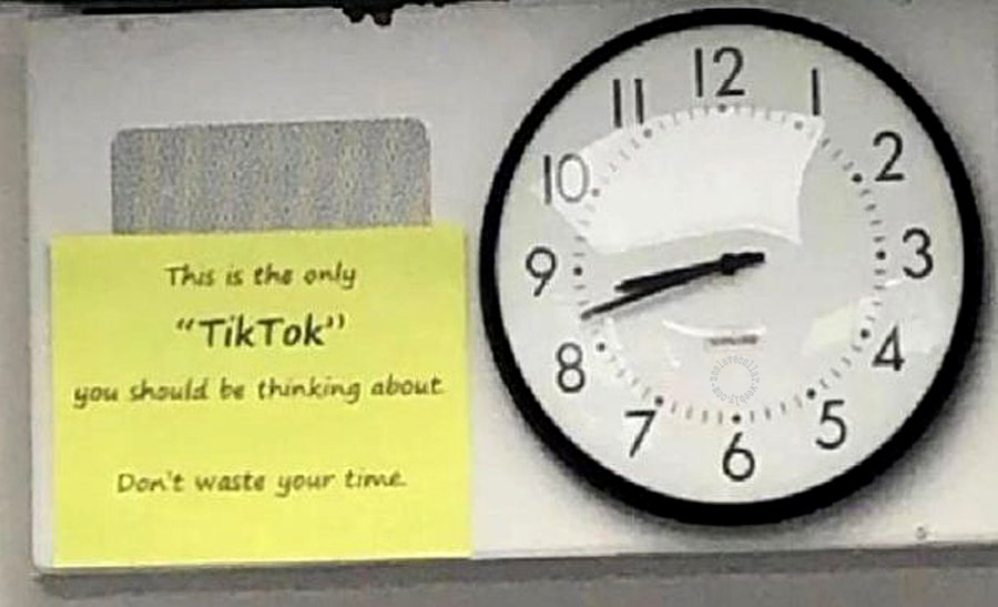 Vu dans une école: "Ceci est le seul 'TikTok' auquel vous devriez penser. Ne perdez pas votre temps."